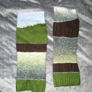 Blue, green and brown wrist warmers